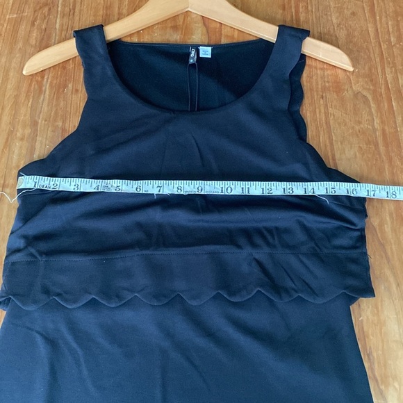 🆕 ONLY Scalloped Body Con Dress - Picture 8 of 10